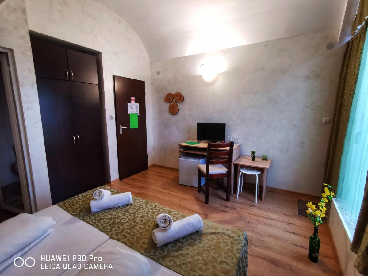 Hotel Swiss Szumen Zewnętrze zdjęcie