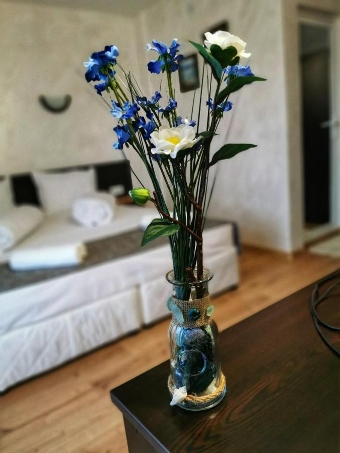 Hotel Swiss Szumen Zewnętrze zdjęcie
