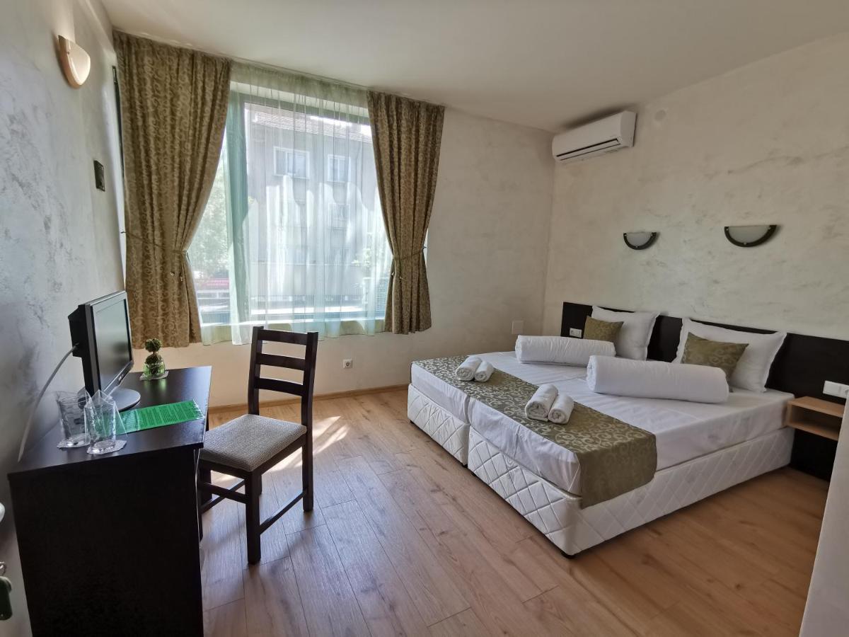 Hotel Swiss Szumen Zewnętrze zdjęcie